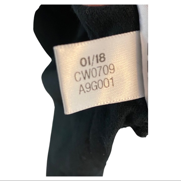 EUC ADIDAS GRAPHIC BLACK T-SHIRT SIZE 2 XL - Picture 7 of 8